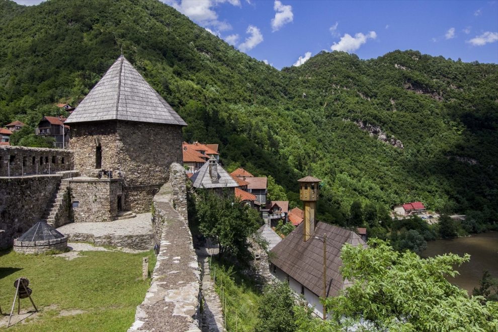 Neosvojiva tvrđava Vranduk - Zenica TV